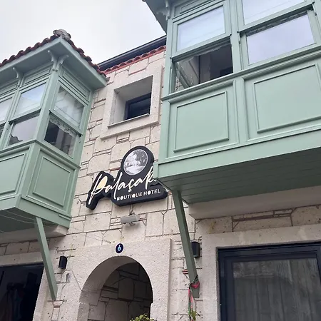 Palacaki Bed & Breakfast