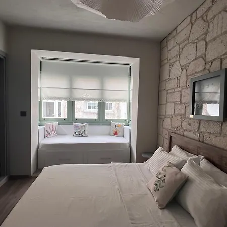 B&B Palacaki *